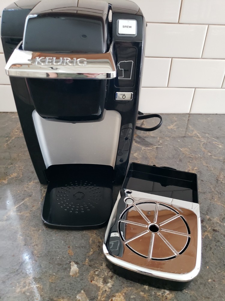 Keurig B31 Coffee Machine Retractable Cord Single Cup Mini Space Saver