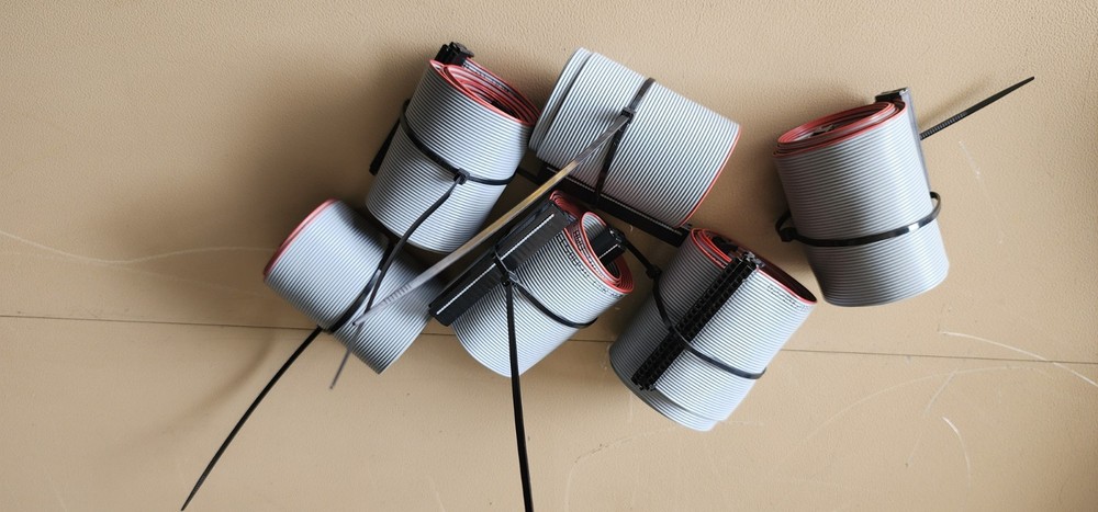 BOGEN MULTICOM-2000 CONTROLLER WITH 6 CARDS 7 CABLES ONLY