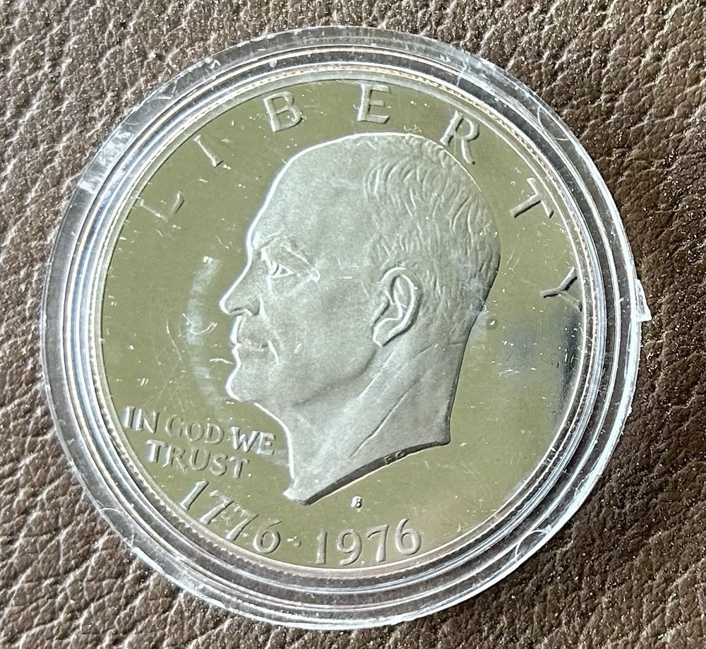 1976 S Proof Eisenhower Clad Dollar, Type 2 (encapsulated) from mint set.