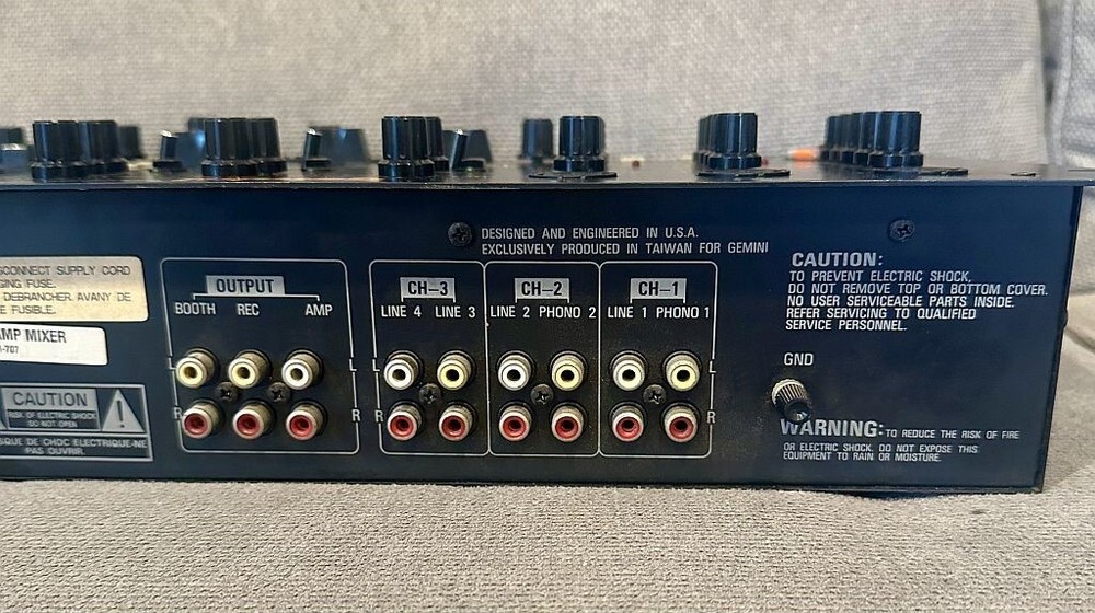 Gemini KM-707 Preamp Mic DJ Mixer Multi Function Digital Processor w/ Manual