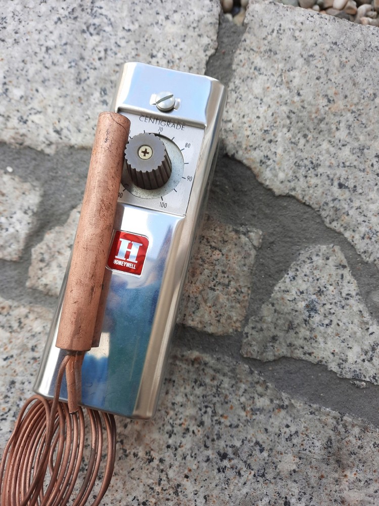 Honeywell Thermostat