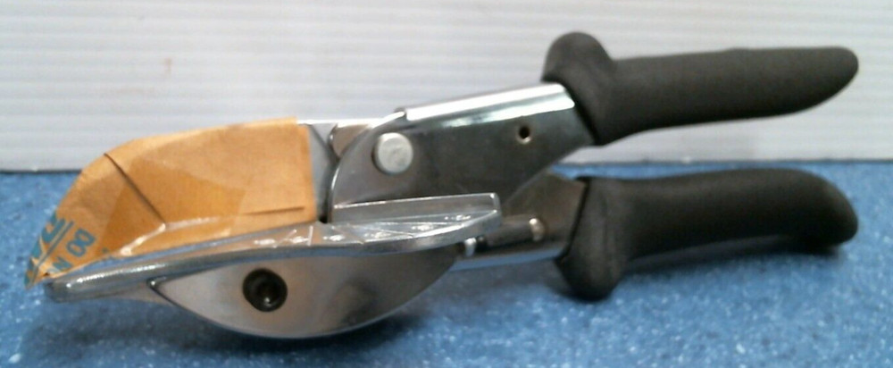 Miter Shears With Angle Cutting Plate, 8.5"