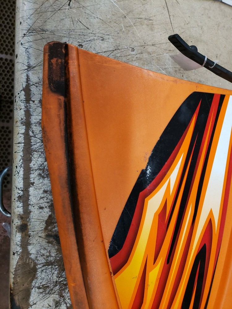 06 right hand Crossfire Side Panel Right Orange Lower 4606-260