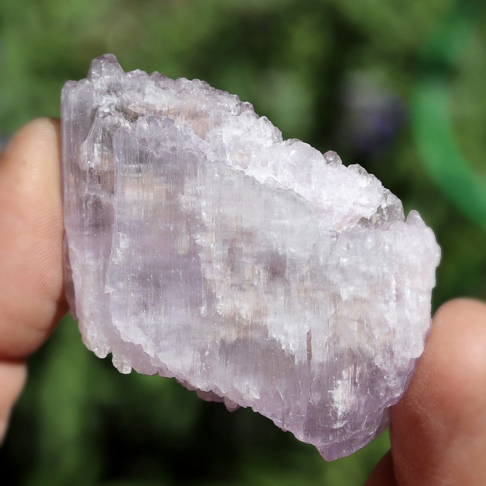 Mineral Specimen: Kunzite (KNZ91)