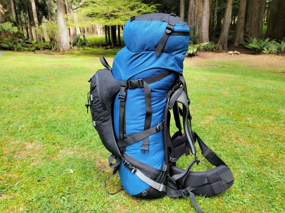OSPREY 1990's Highlander Vector Two W/ 3L Bladder Internal Frame Hiking Backpack
