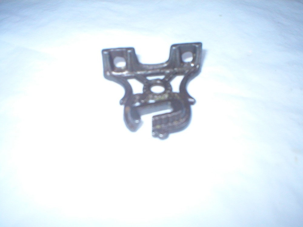 Antique Victorian Decorative Window Shade Bracket