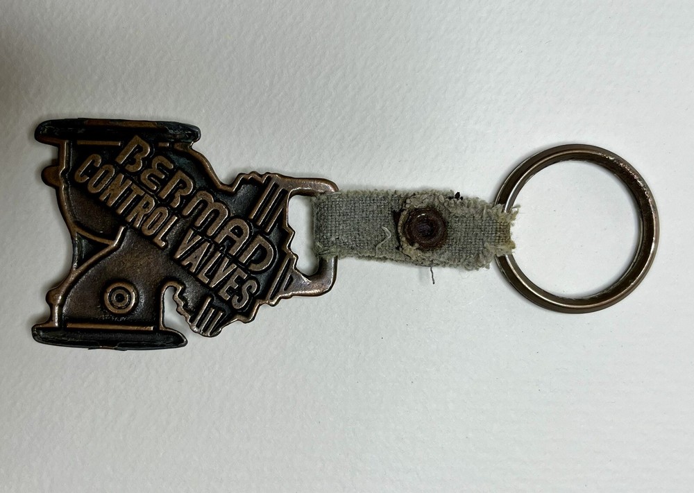 Vintage Keychain BERMAN control valve +3D Crystal Glass Laser Etched Holographic