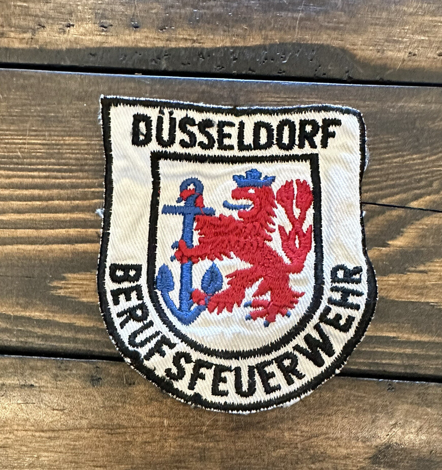 Düsseldorf  Berufsfeurwehr - Professional Fire Brigade Patch￼