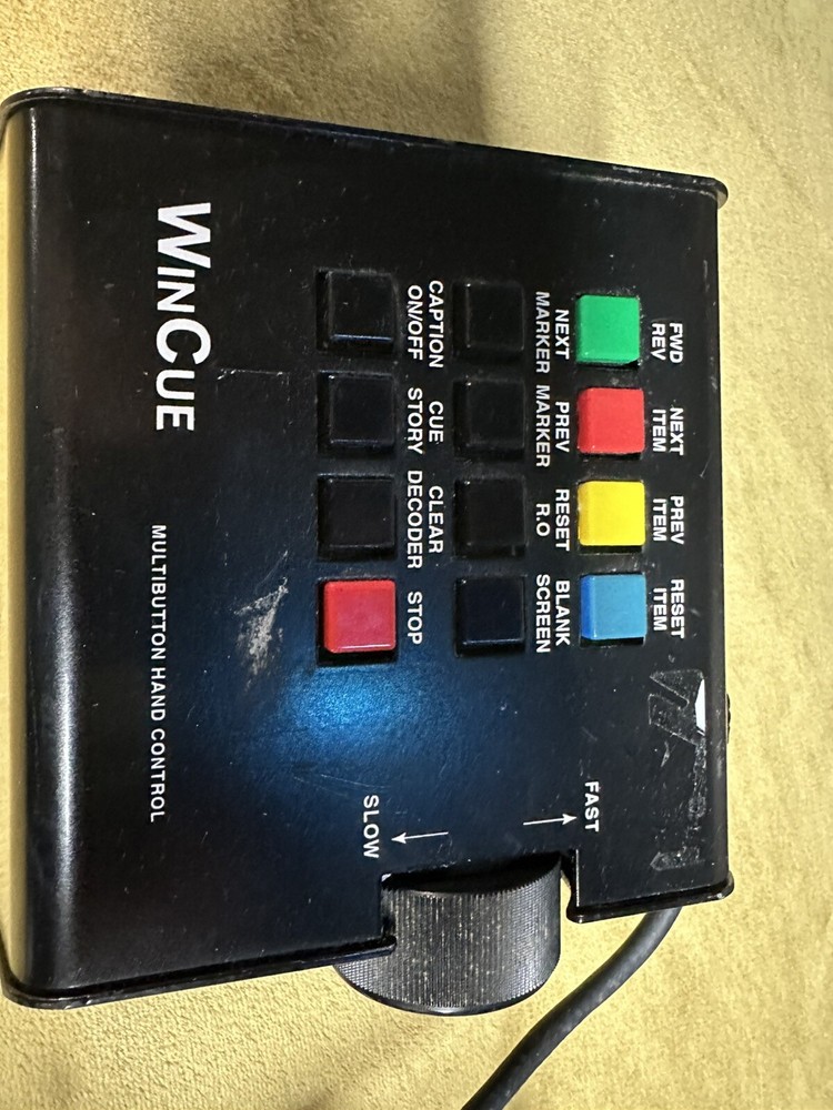 WinCue Multibutton Hand Control