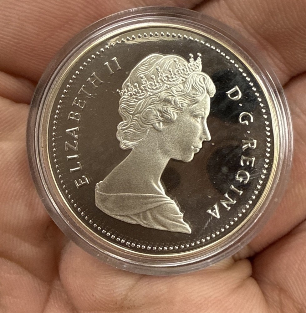 1988 Canada Silver Dollar #3631
