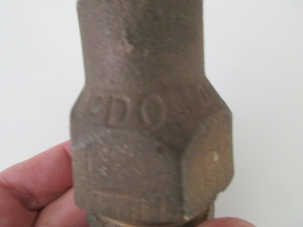 McDonald 3/4 in Brass Coupling