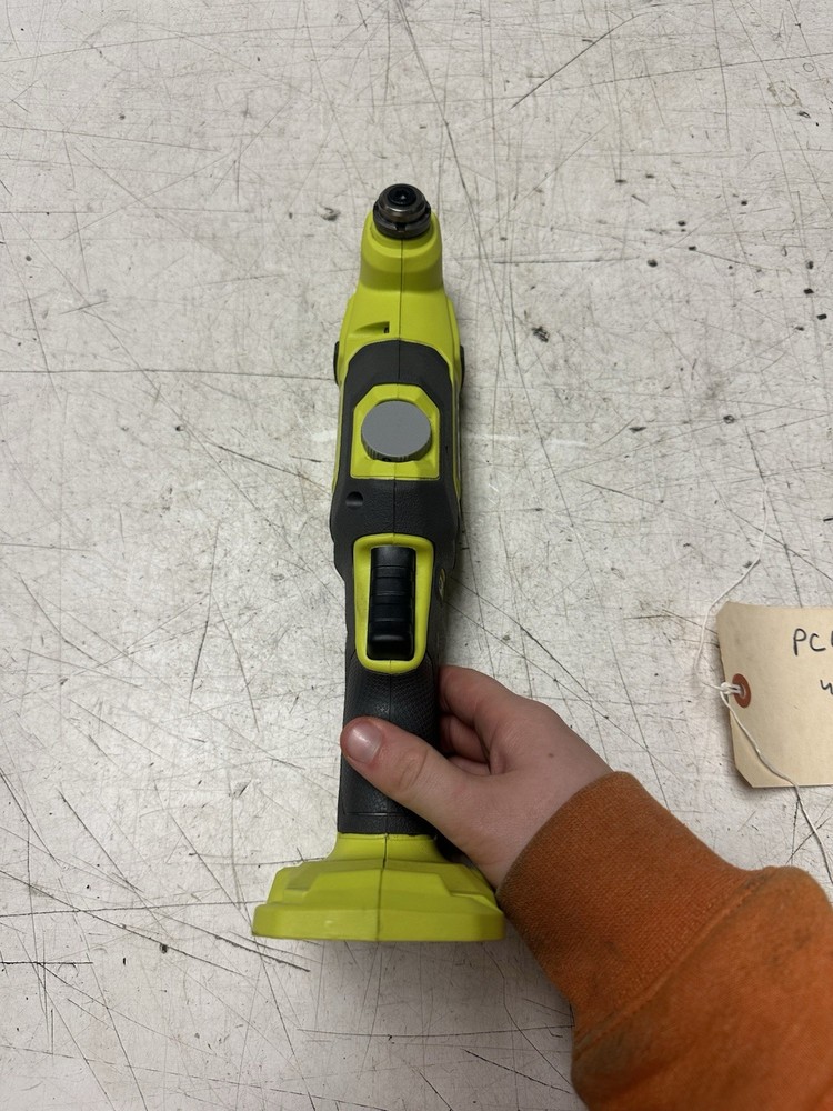 RYOBI PCL430 18V Cordless Multi-Tool (Tool Only)