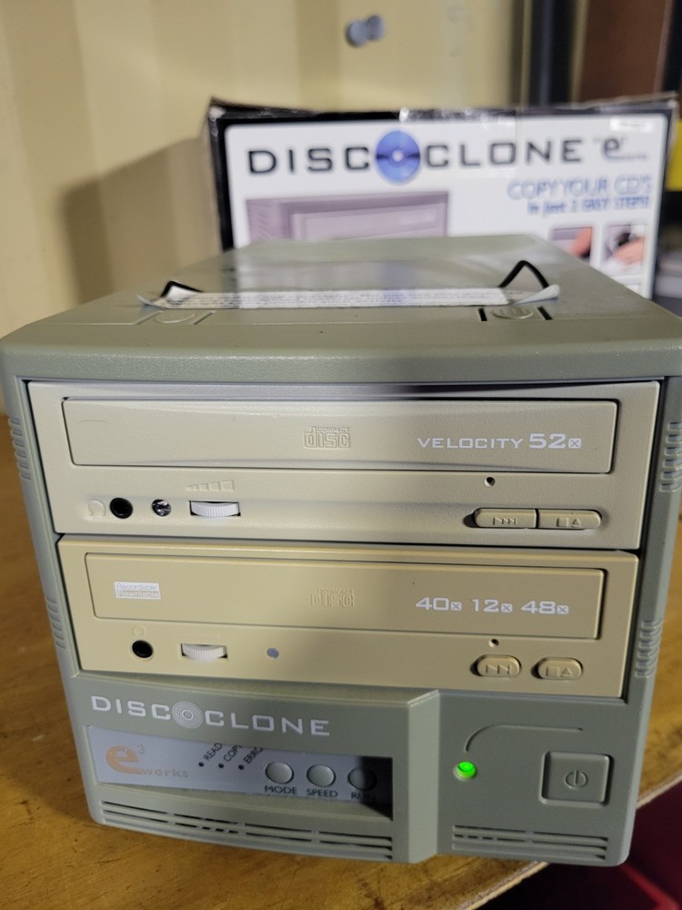 E3 WORKS Disc Clone CD Burner w/ Power & USB Cords + Box