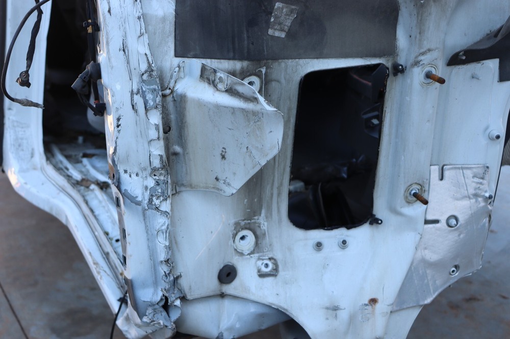2018-2024 VOLVO VNL 760 SLEEPER CAB FRAME WHITE OEM
