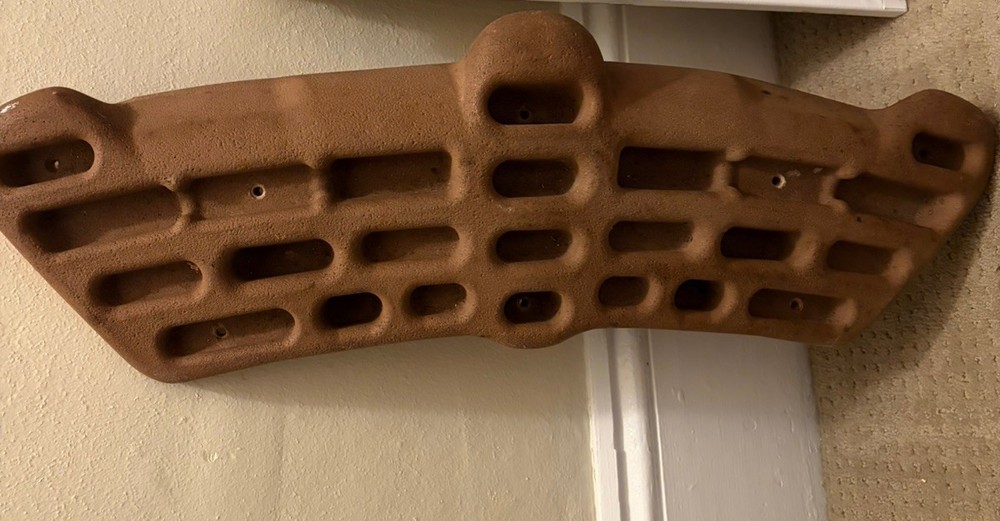 Metolius Simulator Training Board 27" Climbing Holds, Great Condition