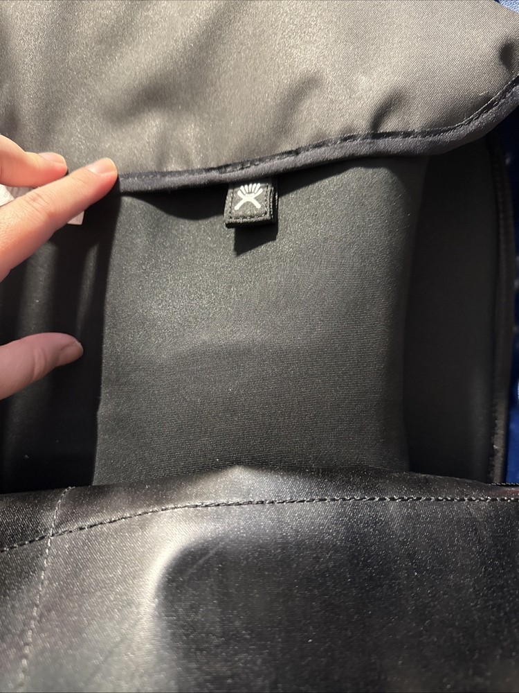 Hydroflask Backpack With Water Pack