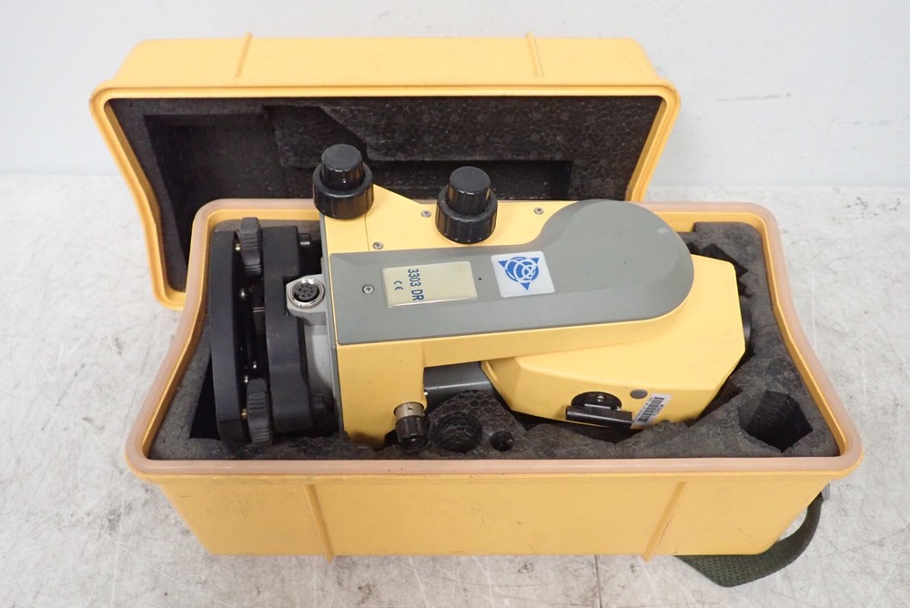 Trimble 3303 DR Direct Reflex Survey Total Station with Case