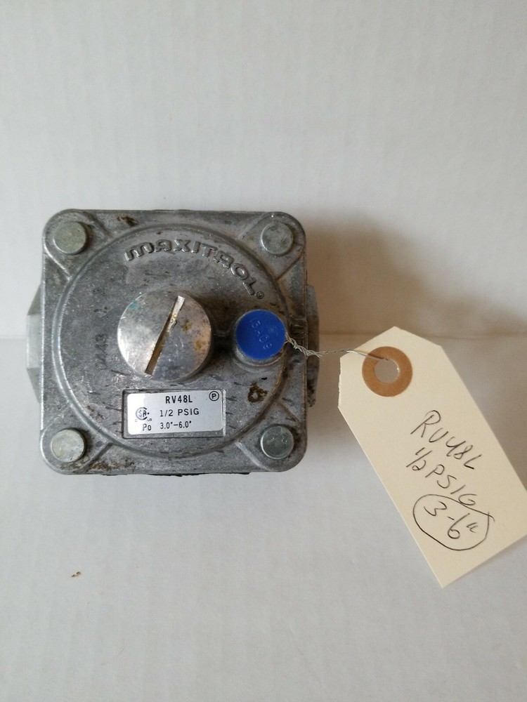 MAXITROL MODEL RV48L- 3-6"- 3/4" GAS PRESSURE REGULATOR