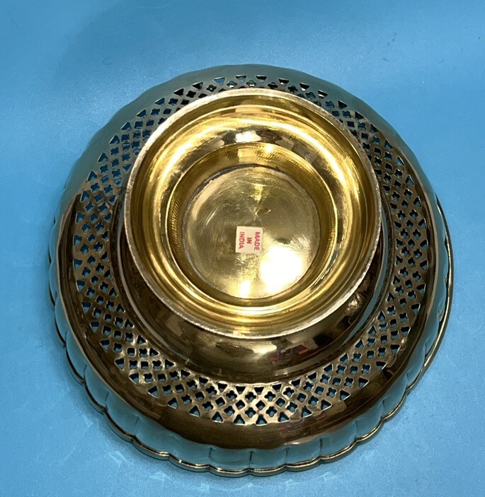 Brass Basket W/Handle Pedestal Reticulated 7” Diameter X 4.5” Solid Brass