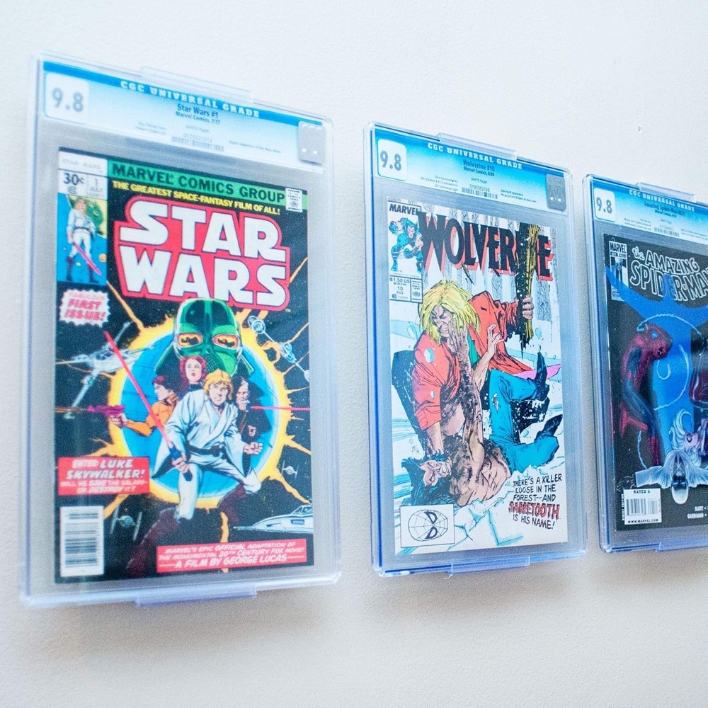 Invisible Comic Mount 5-Pack: Adjustable Display & Wall Shelf for Collectibles