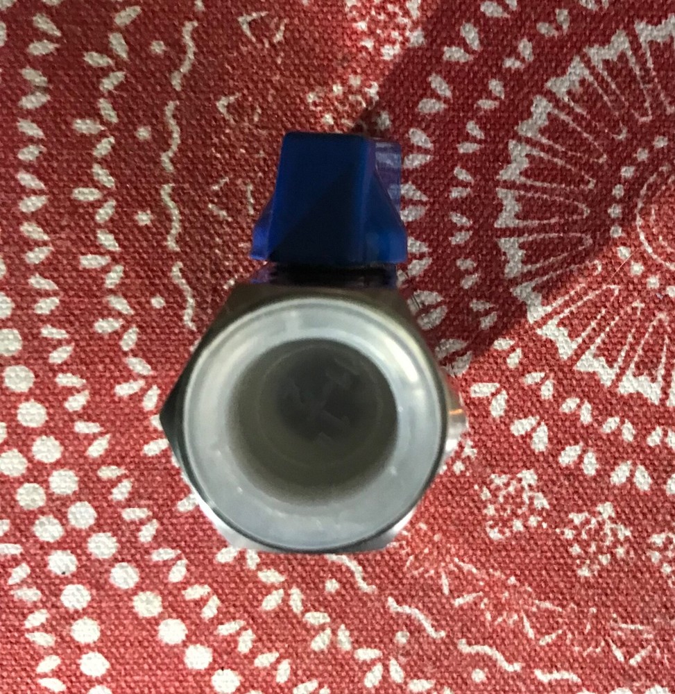 DERNORD Stainless Steel 304 Ball Valve (FEMALE) 1/2"