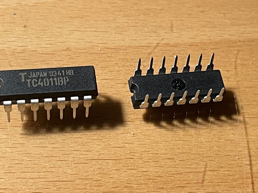 TC4011BP -IC - CMOS Quad 2-Input NAND Gate - DIP-14.
