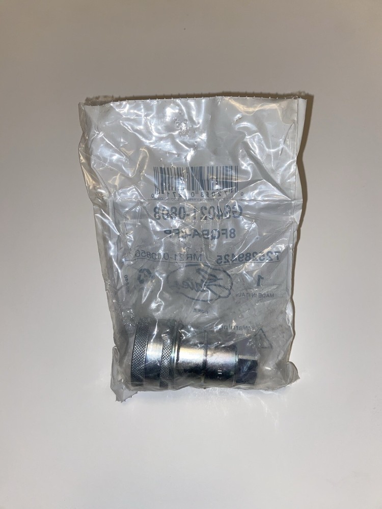 Brand New In Factory Packaging Gates 8FQBA-8FP Quick Disconnect Coupling