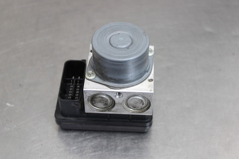 17-23 KAWASAKI NINJA 650 EX650 ABS PUMP UNIT MODULE