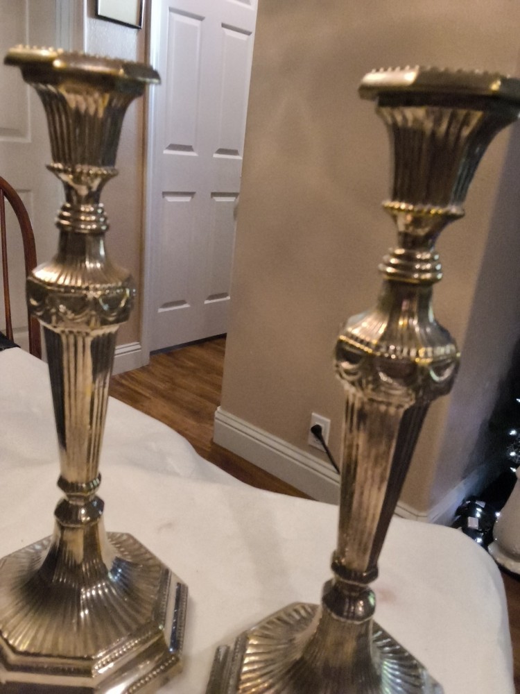 2 BOUGOIRS STYLE SILVER PLATE CANDLESTICKS STATLY ELEGANCE SOPHISTICATED L1