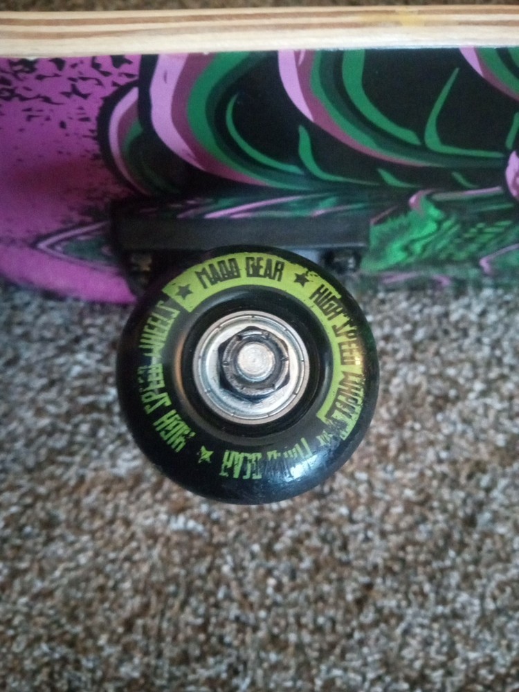 Madd Gear Australia Skateboard Pre-owned