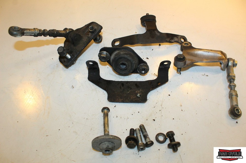 2008 Harley-Davidson Electra Glide Engine Motor Mount Bracket Bolt