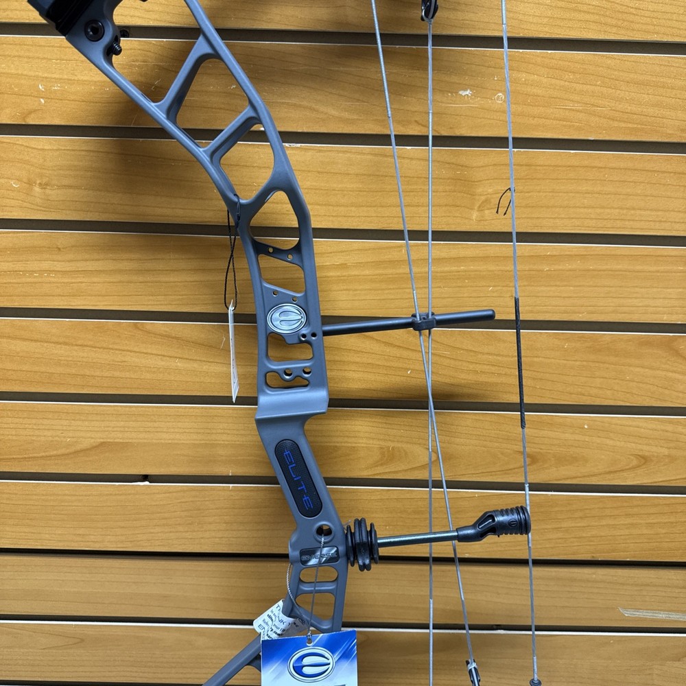 Item 3821 - Elite Archery Compound Bow - Emerse - RH - Slate Grey