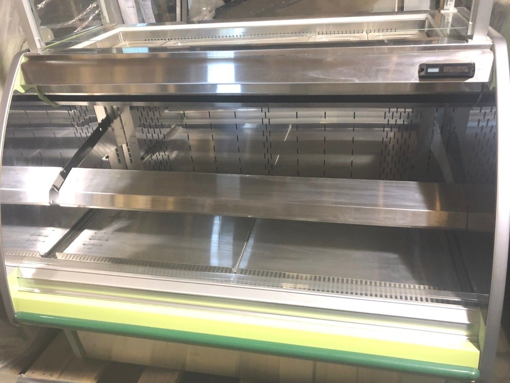 Very Nice 4' Commercial Prep / Refrigerated Self-Service Case
