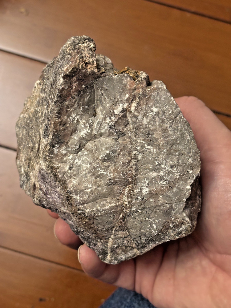 Mexican Amethyst - Matrix - Rough - 2lbs 11oz - Display/Lapidary