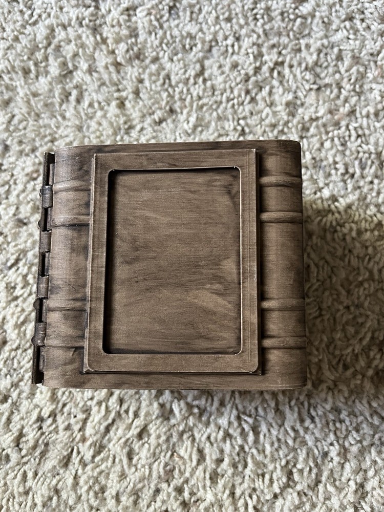Magic: The Gathering Custom Built Deck Box with Latch