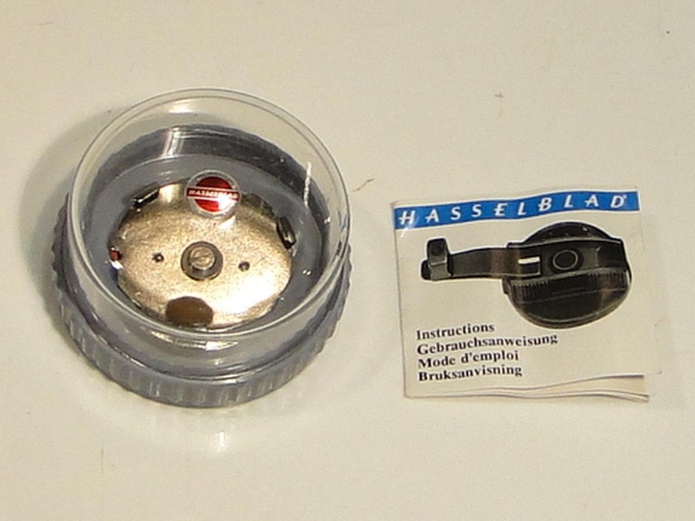 Hasselblad Winding Knob 44040 Bubble Case Only