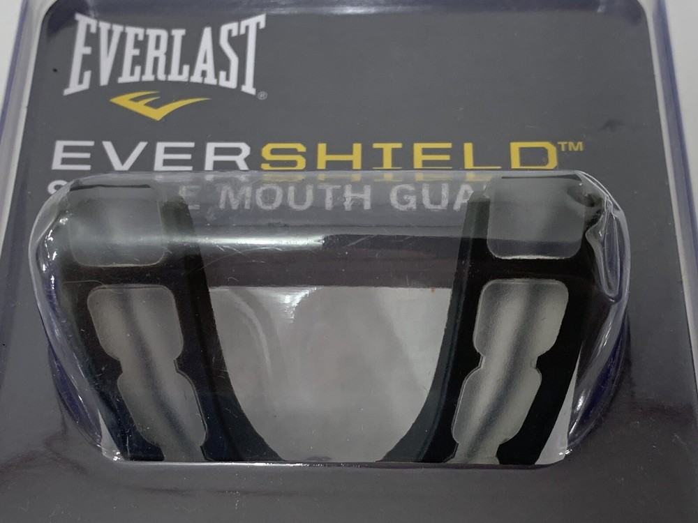 EVERLAST EverShield Single Mouth Guard #1400000 w/Storage Case