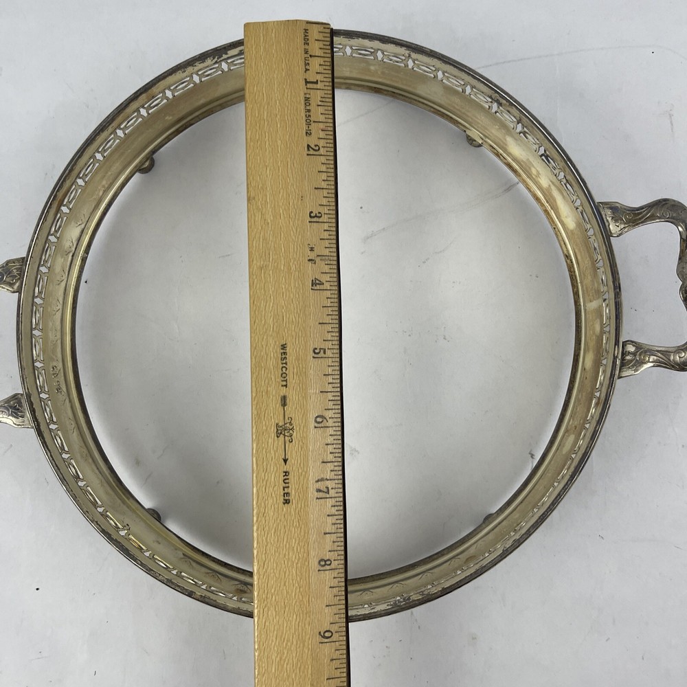 3639 Silver Coated vegetable dish holder 8 3/4”