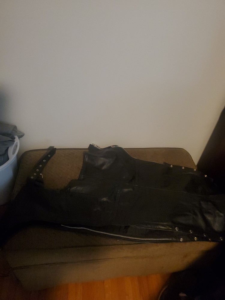 Womends UNIK INTERNATIONAL LEATHER CHAPS