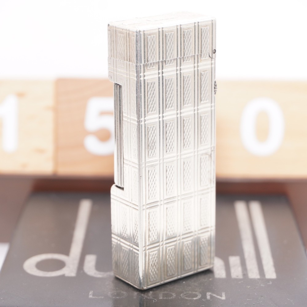 Dunhill Lighter Architectural Grille Pattern _Ultrasonically Cleaned_Working