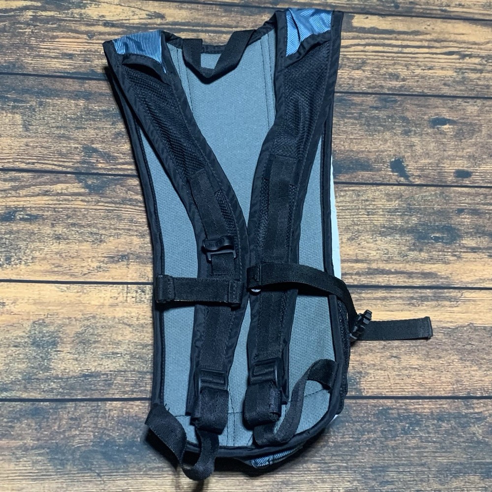 CamelBak Rogue Hydration Pack 2.0 L Blue Gray - No Bladder