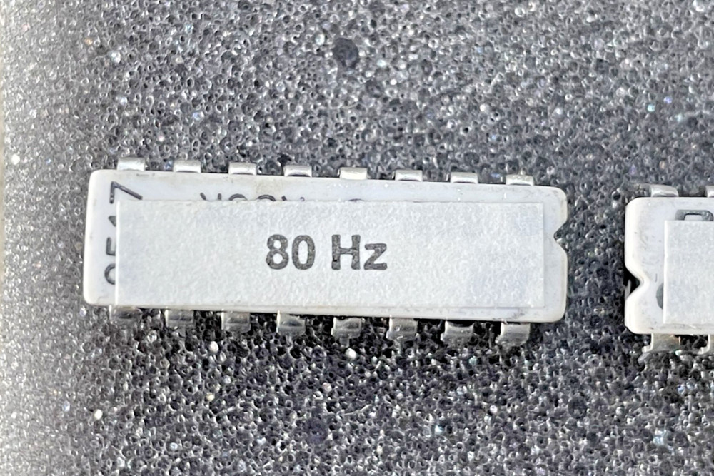 Old School Kicker 80Hz Chip, Pair, NOS