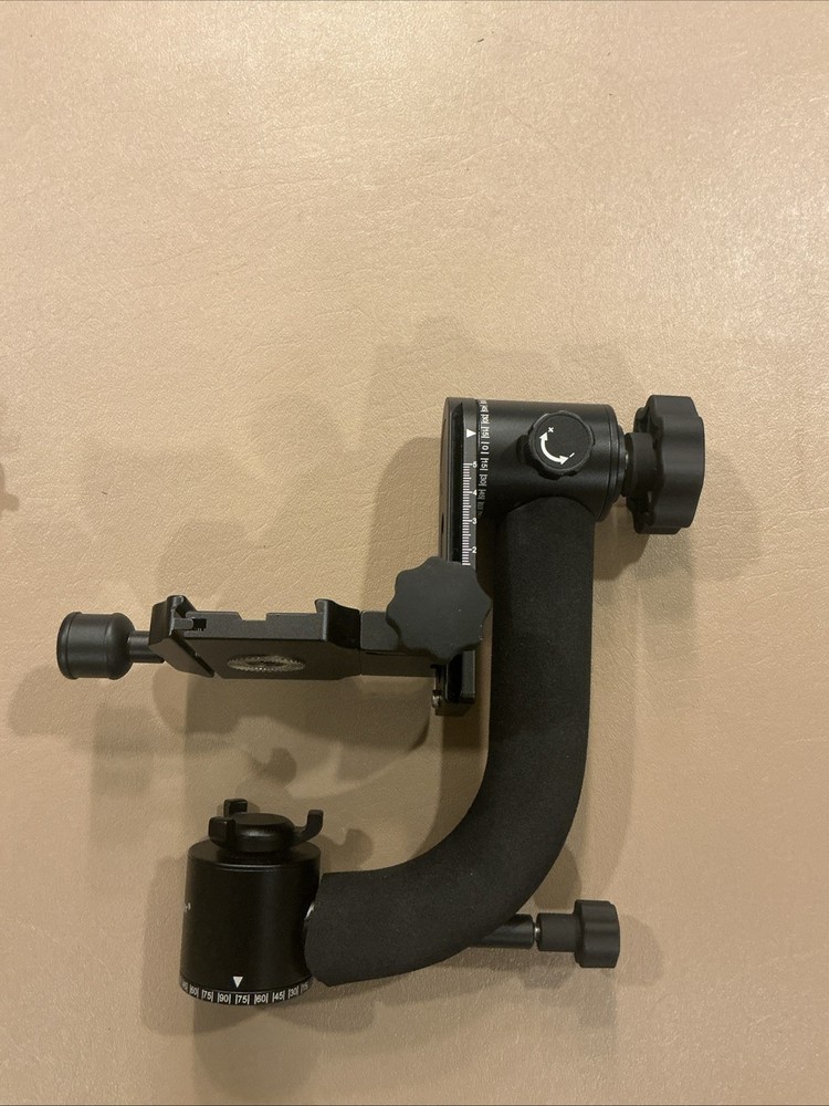 Promaster GH11 Gimbal Head New Smooth, Support With Removable Control Handle ￼