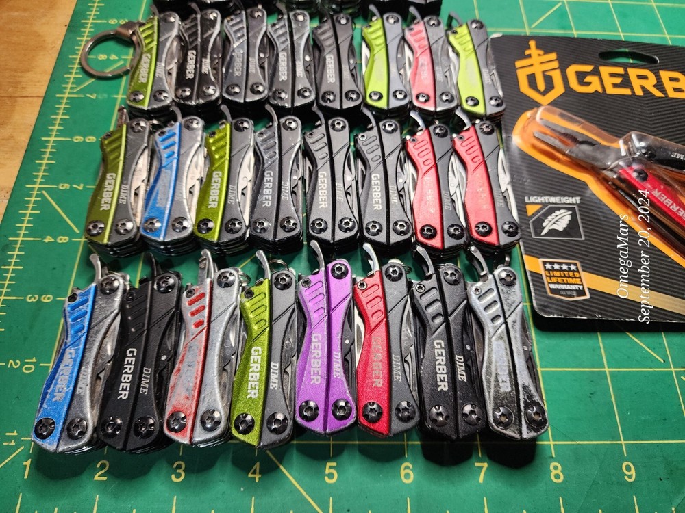 Gerber Dime multi tool x1 good-great conditions, READ the description please.