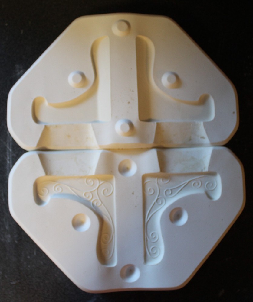 Dona's Molds Ceramic Slip Mold Ornament Stand D 317