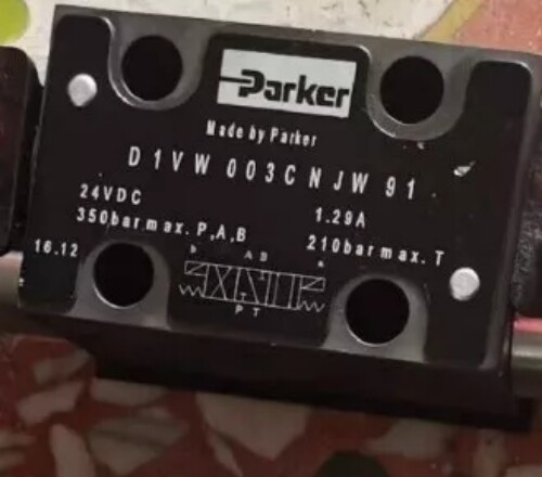 1PC New Parker D1VW003CNJW91 Solenoid Valve DHL Expedited Shipping