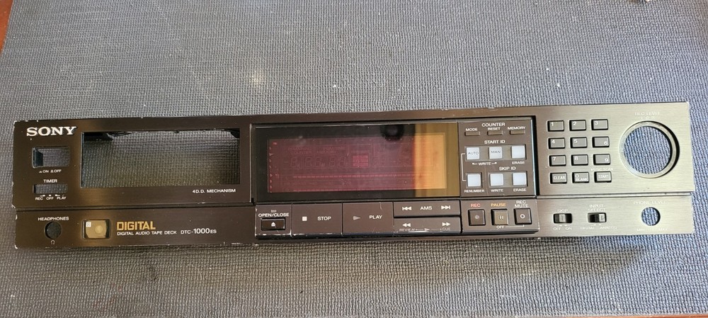 Sony DTC-1000ES FACE PLATE WITH ELECTRONICS FROM A WORKING UNIT FREE SHIPPING