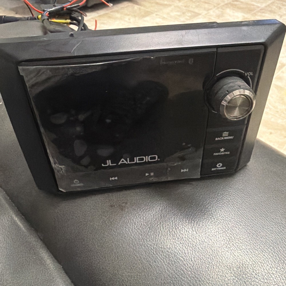 JL Audio Media Master 100s