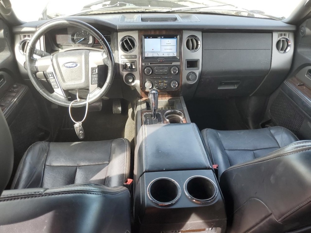 EXPEDITON 2017 Glove Box 4971066