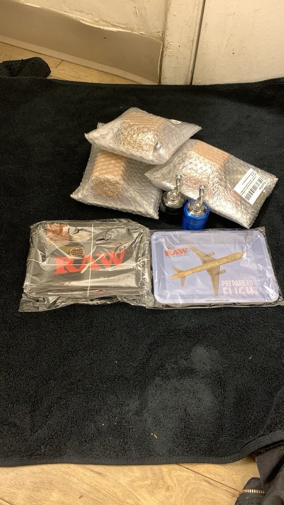RAW Rolling Trays + Grinder